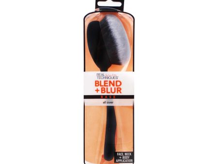 Blend + Blur Base All Over Brush pędzel do makijażu For Sale